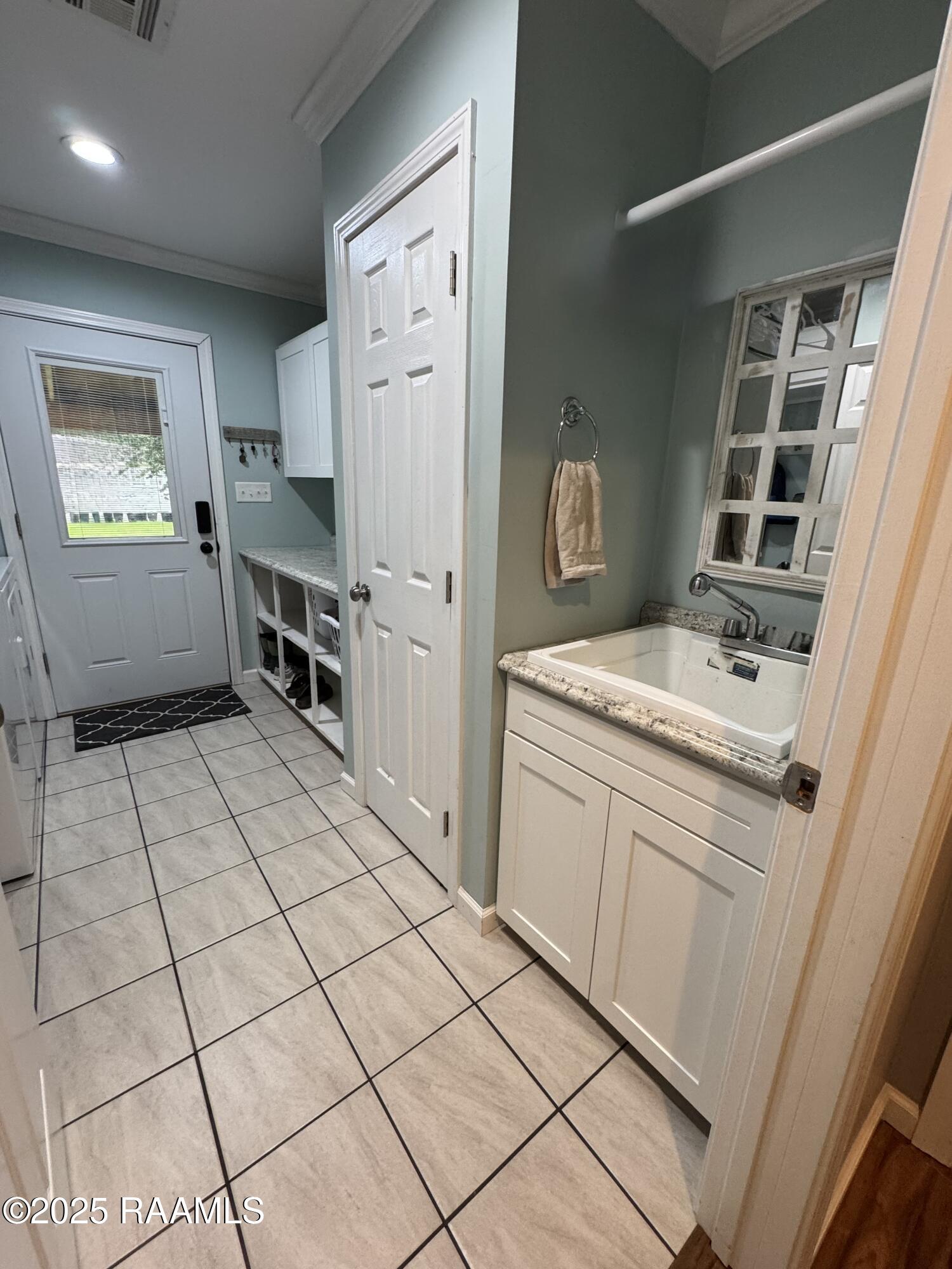 505 South Kibbe Street Erath, LA 70533 - Photo 15 of 25 Laundry Room