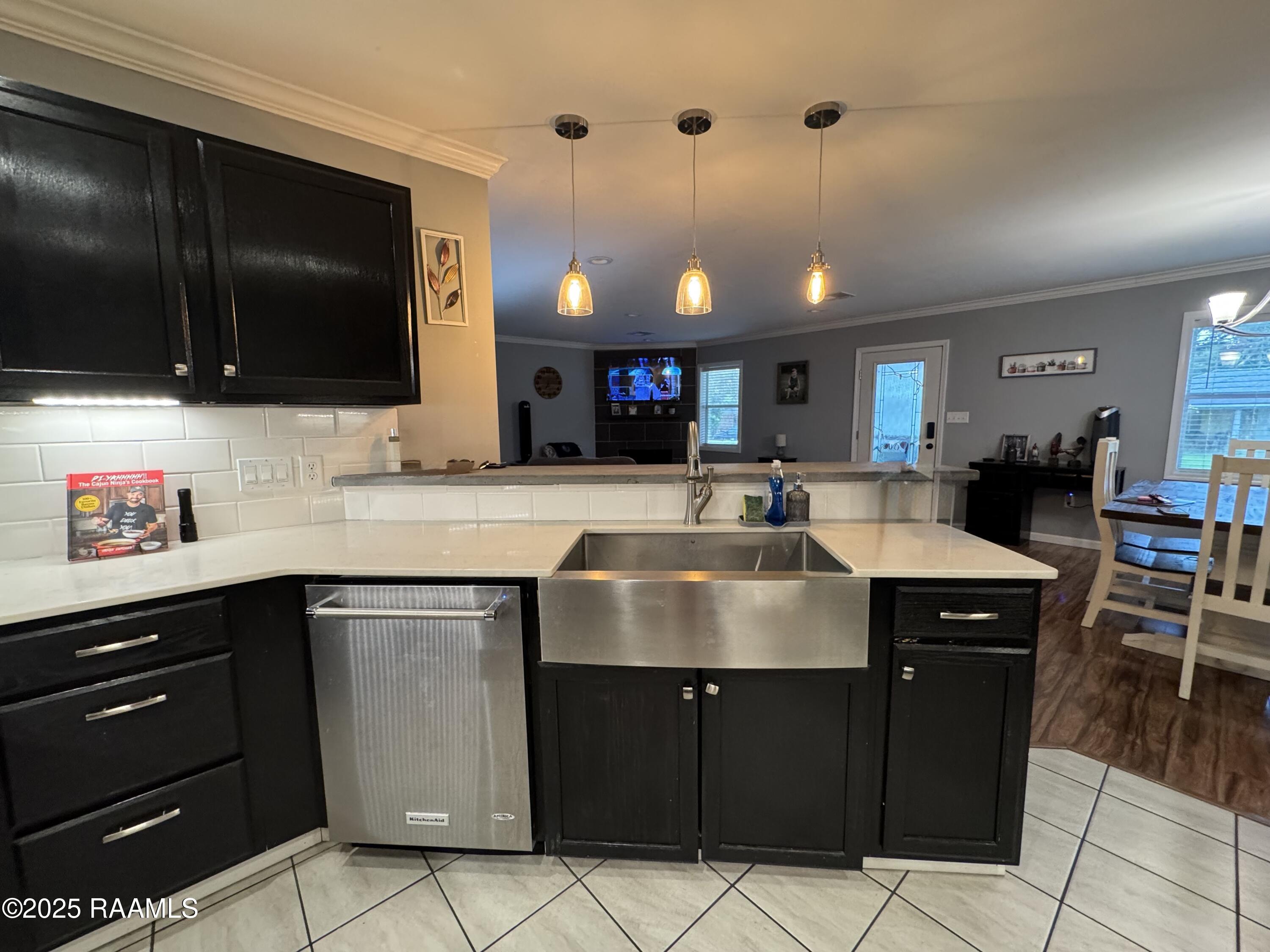 505 South Kibbe Street Erath, LA 70533 - Photo 10 of 25 Kitchen