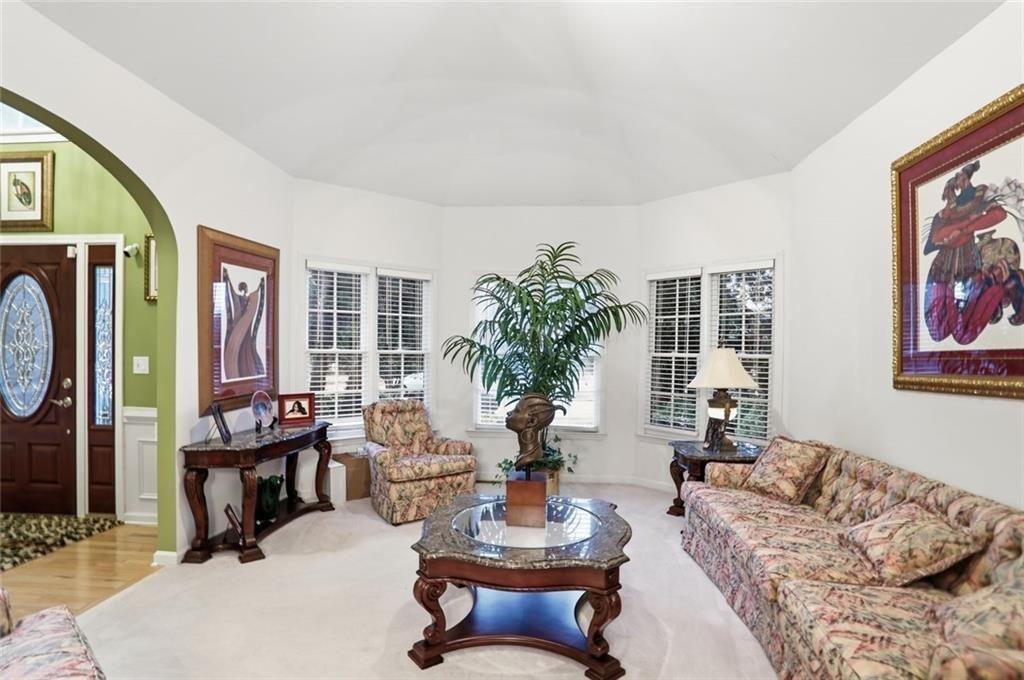 632 Grande View Stone Mountain, GA 30087 - Photo 4 of 46