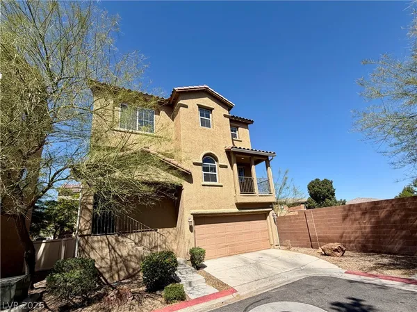 $1,852 | 1232 Little Boy Blue Avenue, Las Vegas, NV 89183