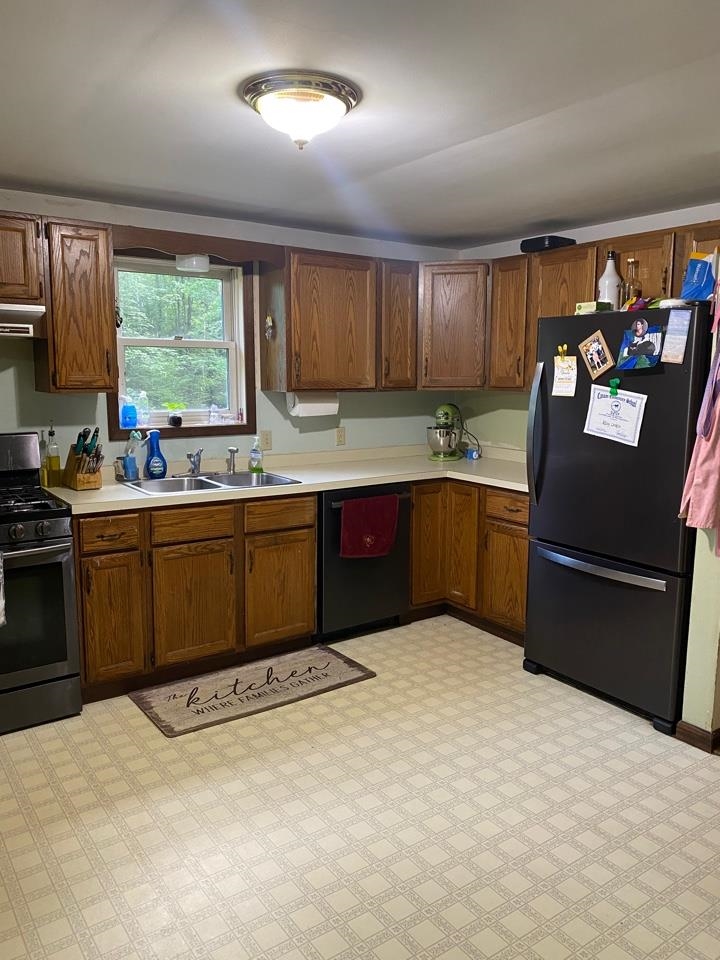 44 North Lary Road Canaan, NH 03741 - Photo 16 of 28