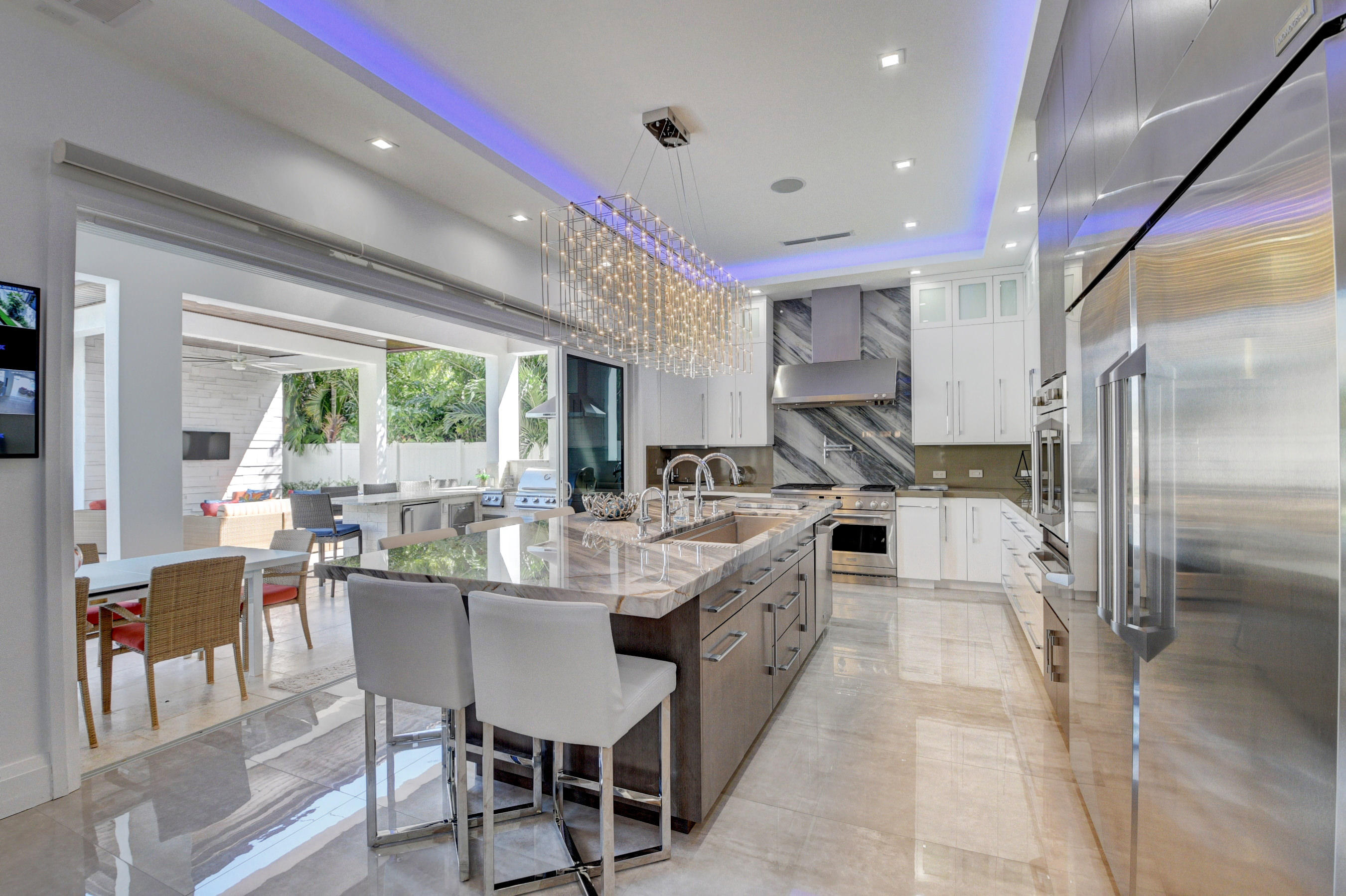 255 Northeast 3rd Court Boca Raton, FL 33432 - Photo 45 of 93 high end cabinetry
