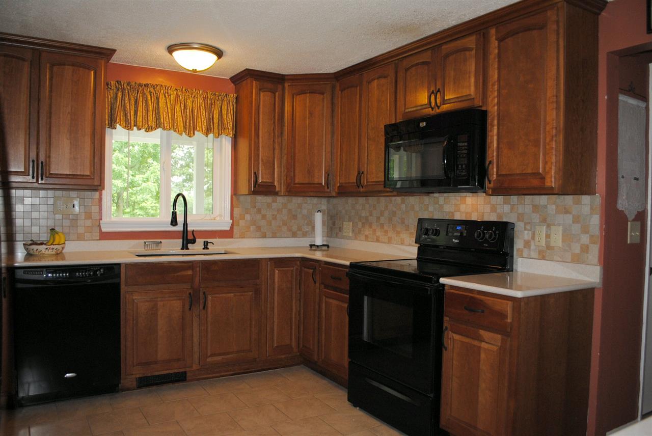 3998 County Road 57 Butler, IN 46721 - Photo 4 of 36