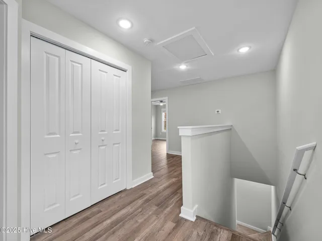 $268,000 | 266 Sandy Cv Lane, Sneads Ferry, NC 28460