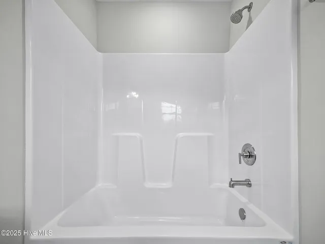 $268,000 | 266 Sandy Cv Lane, Sneads Ferry, NC 28460