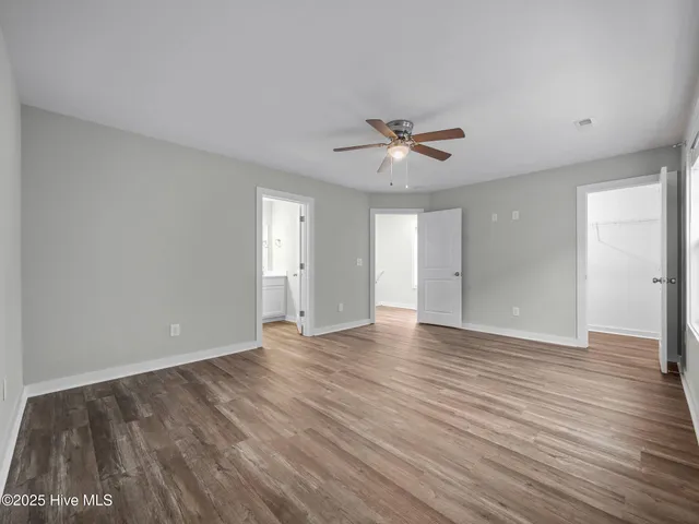 $268,000 | 266 Sandy Cv Lane, Sneads Ferry, NC 28460