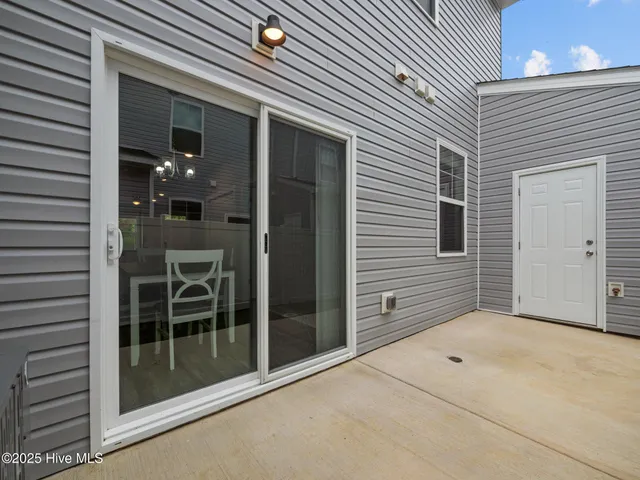 $268,000 | 266 Sandy Cv Lane, Sneads Ferry, NC 28460