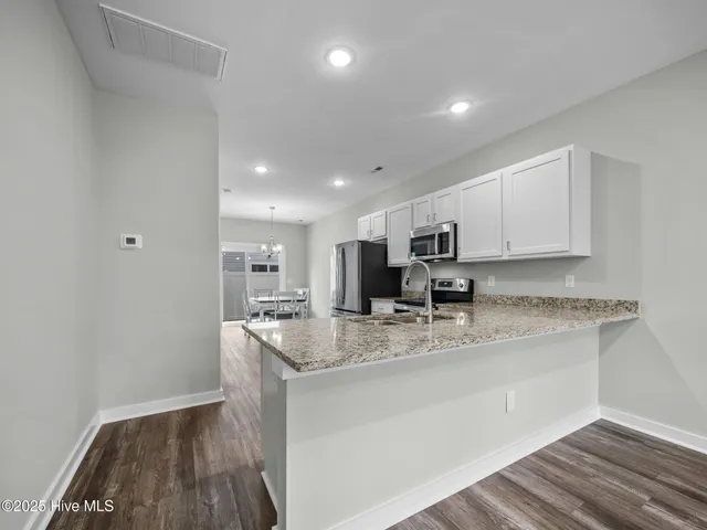 $268,000 | 266 Sandy Cv Lane, Sneads Ferry, NC 28460