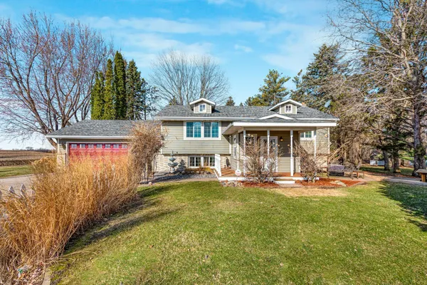 $448,500 | 6517 County Road 5, Annandale, MN 55302