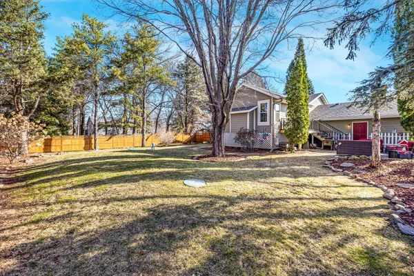 $448,500 | 6517 County Road 5, Annandale, MN 55302