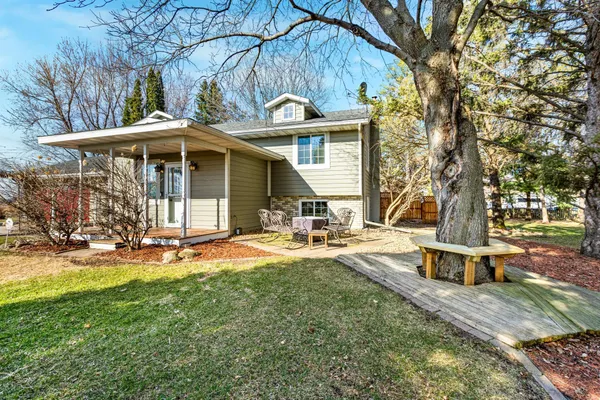 $448,500 | 6517 County Road 5, Annandale, MN 55302