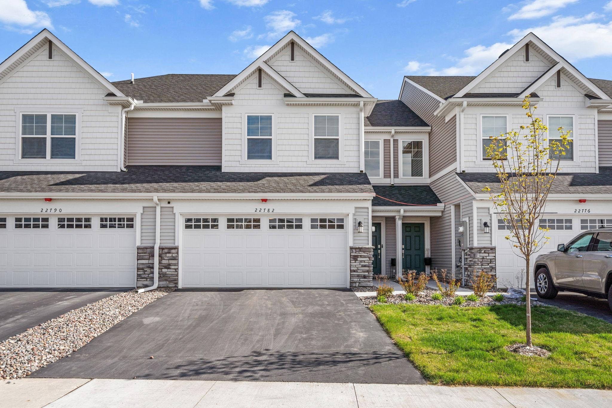 22782 Hazel Lane Rogers, MN 55374 - Photo 1 of 33