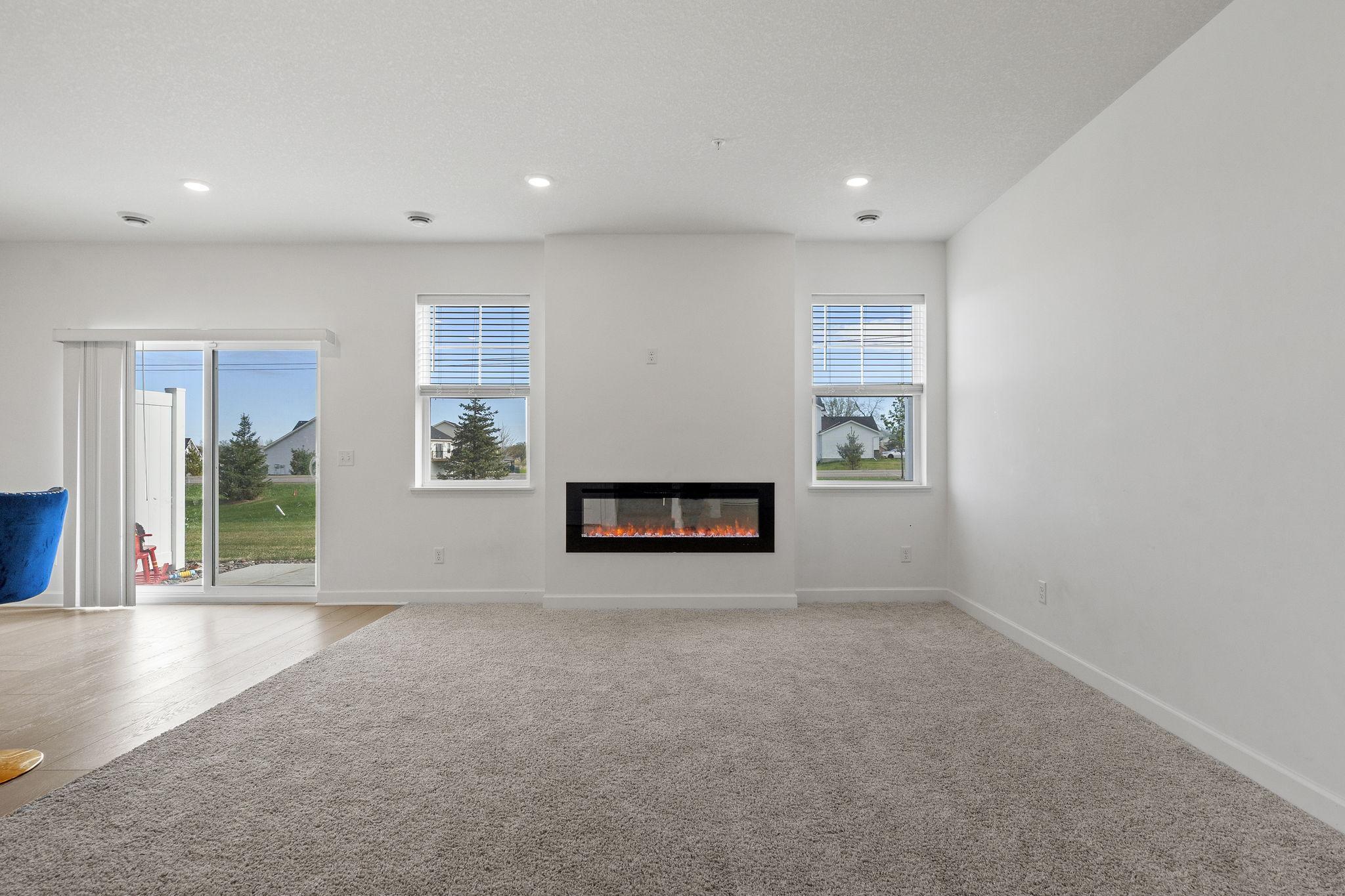 22782 Hazel Lane Rogers, MN 55374 - Photo 7 of 33