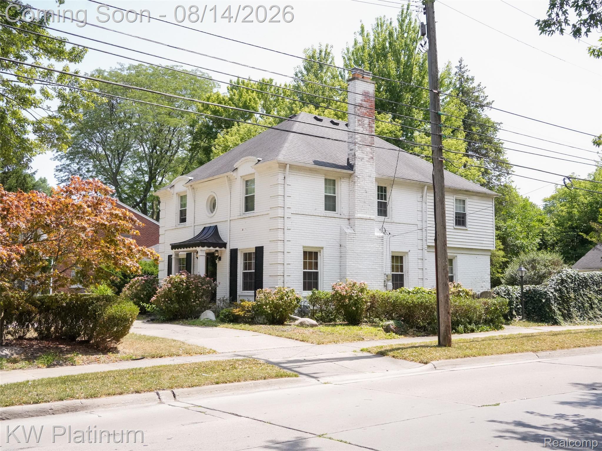 657 Hawthorne Road Grosse Pointe, MI 48236 - Photo 25 of 28 Hawthorne-24.jpg