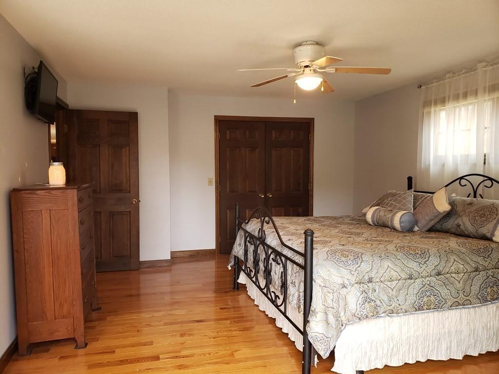 883 General Knox Road Russell, MA 01071 - Photo 18 of 31 Gallery Image 18