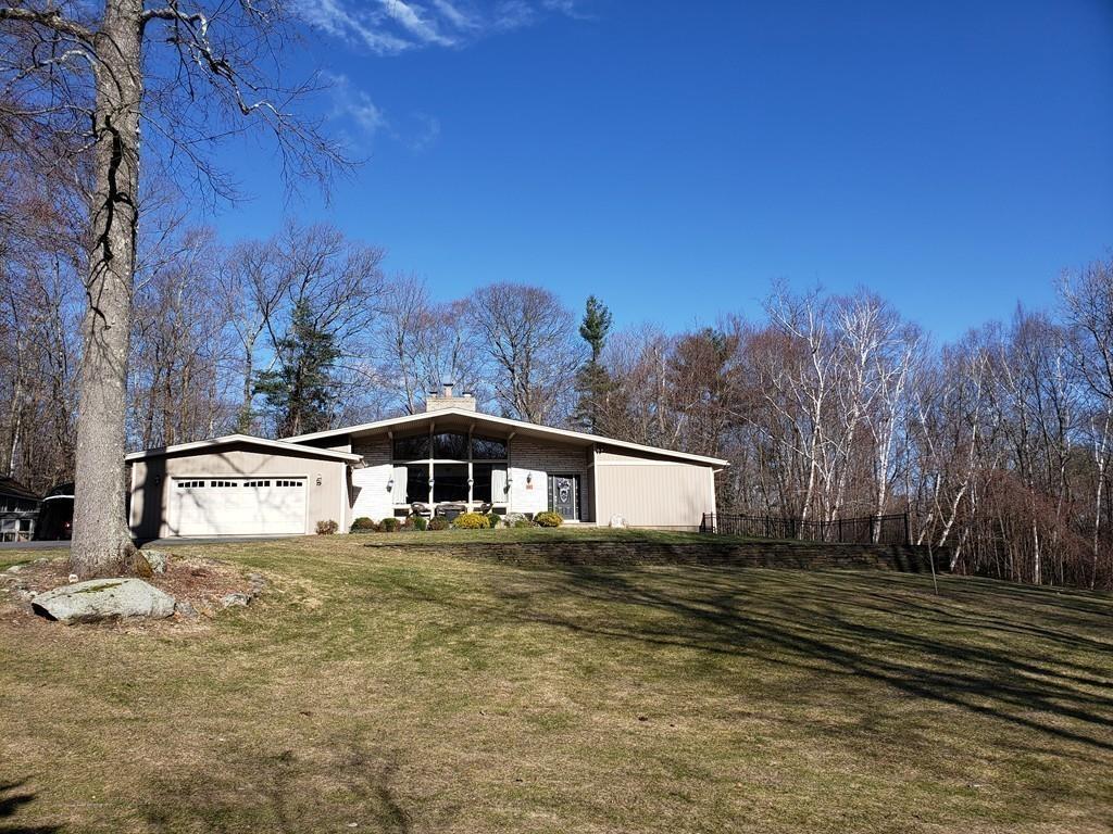 883 General Knox Road Russell, MA 01071 - Photo 4 of 31 Gallery Image 4
