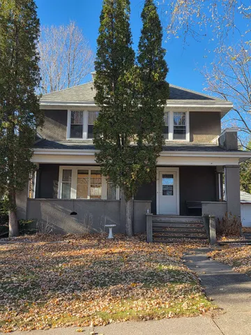 $160,000 | 29 North Clinton Avenue, Clintonville, WI 54929