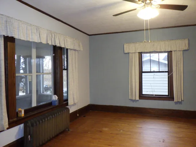 $160,000 | 29 North Clinton Avenue, Clintonville, WI 54929