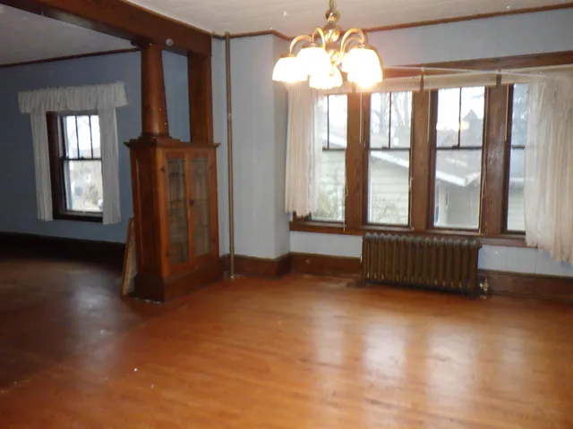 $160,000 | 29 North Clinton Avenue, Clintonville, WI 54929