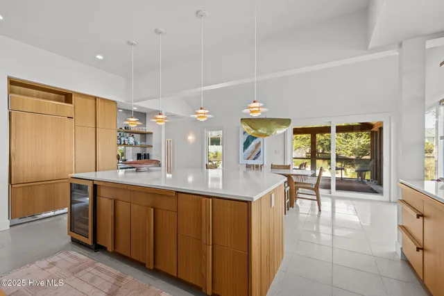 $2,654,000 | 10104 Seabreeze Drive, Emerald Isle, NC 28594