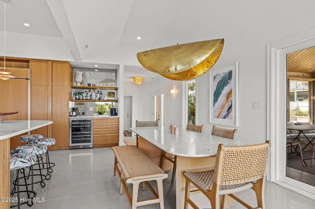 $2,654,000 | 10104 Seabreeze Drive, Emerald Isle, NC 28594