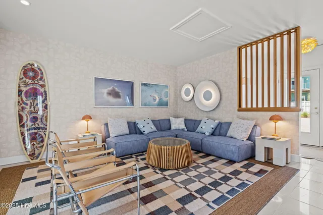 $2,654,000 | 10104 Seabreeze Drive, Emerald Isle, NC 28594