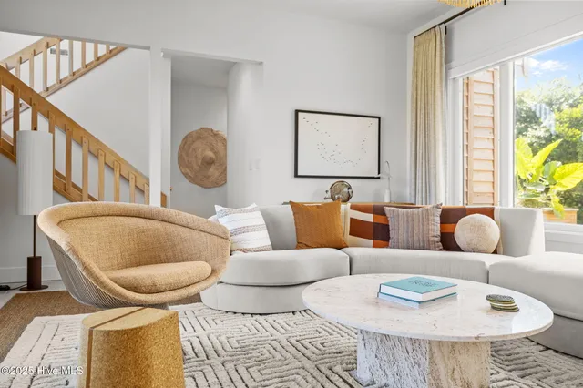 $2,654,000 | 10104 Seabreeze Drive, Emerald Isle, NC 28594