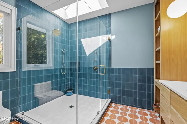 $2,654,000 | 10104 Seabreeze Drive, Emerald Isle, NC 28594