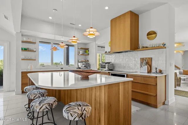 $2,654,000 | 10104 Seabreeze Drive, Emerald Isle, NC 28594