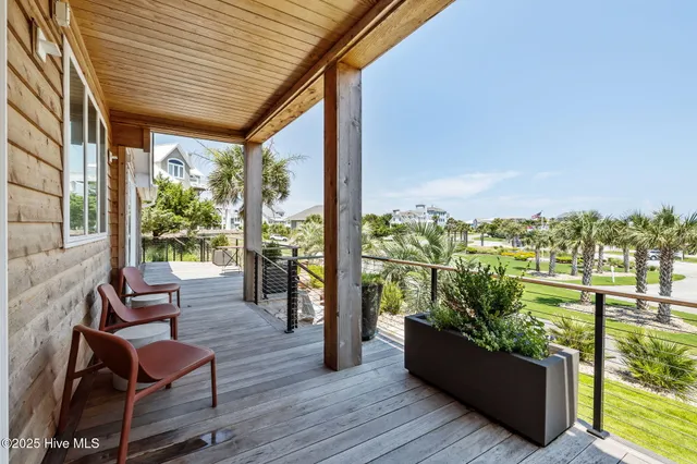 $2,654,000 | 10104 Seabreeze Drive, Emerald Isle, NC 28594