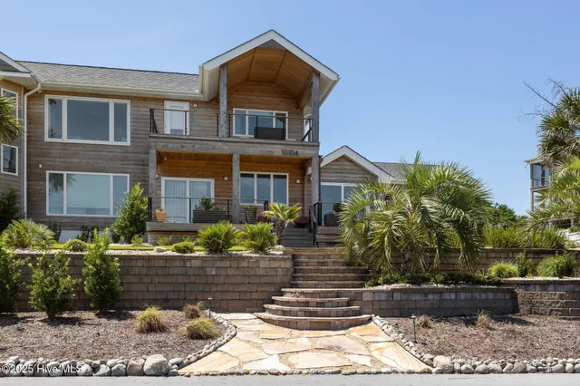 $2,654,000 | 10104 Seabreeze Drive, Emerald Isle, NC 28594