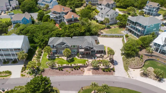$2,654,000 | 10104 Seabreeze Drive, Emerald Isle, NC 28594