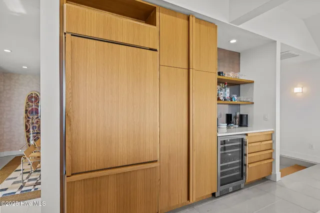 $2,654,000 | 10104 Seabreeze Drive, Emerald Isle, NC 28594