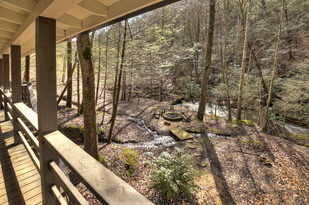 706 Laurel Ridge Drive Blue Ridge, GA 30513 - Photo 19 of 93