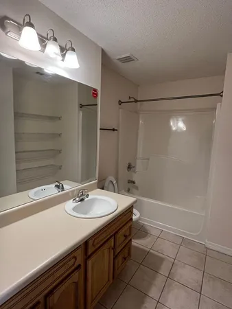 $1,450 | 202 Johnson Court, Crestview, FL 32536