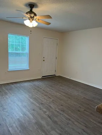 $1,450 | 202 Johnson Court, Crestview, FL 32536