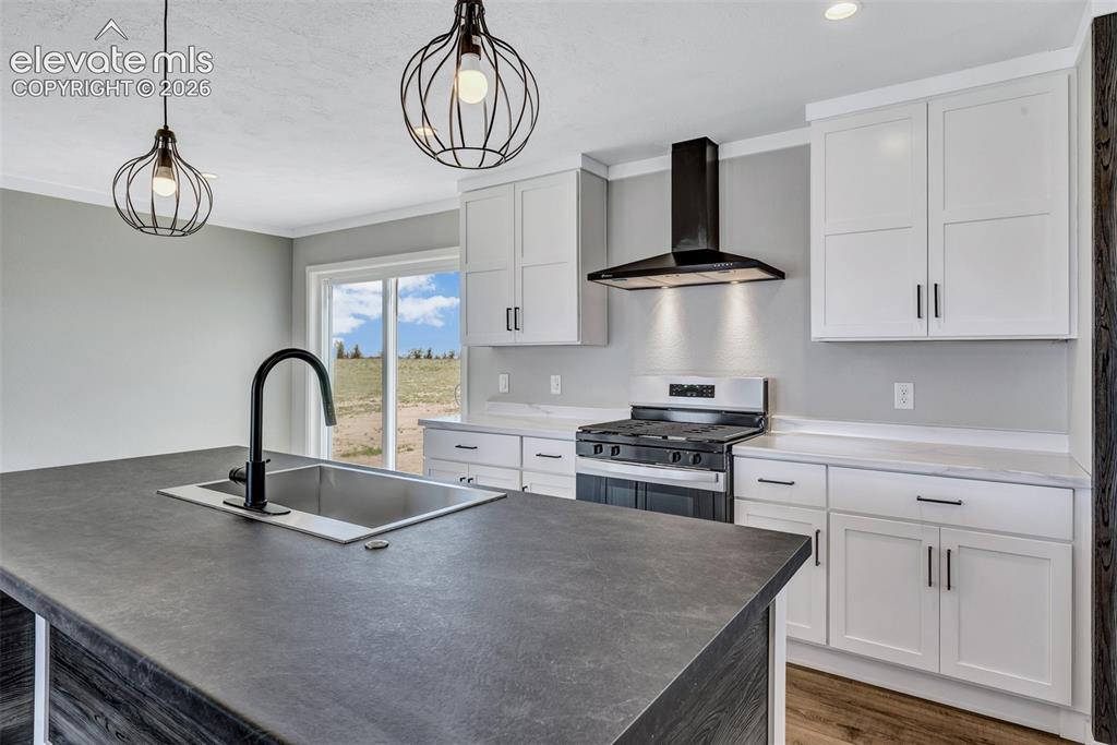 930 Awesome View Yoder, CO 80864 - Photo 6 of 35