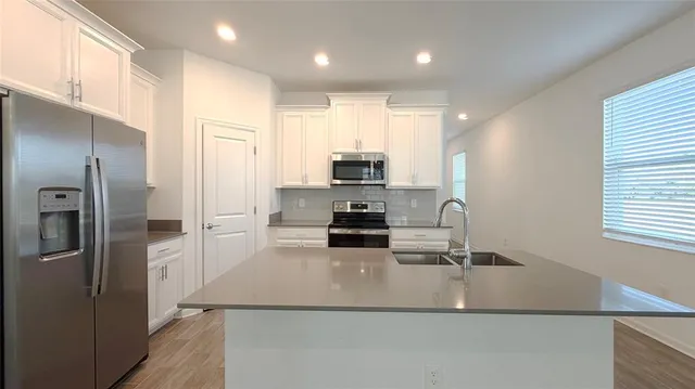 $3,200 | 17100 Salty Dog Road, Winter Garden, FL 34787