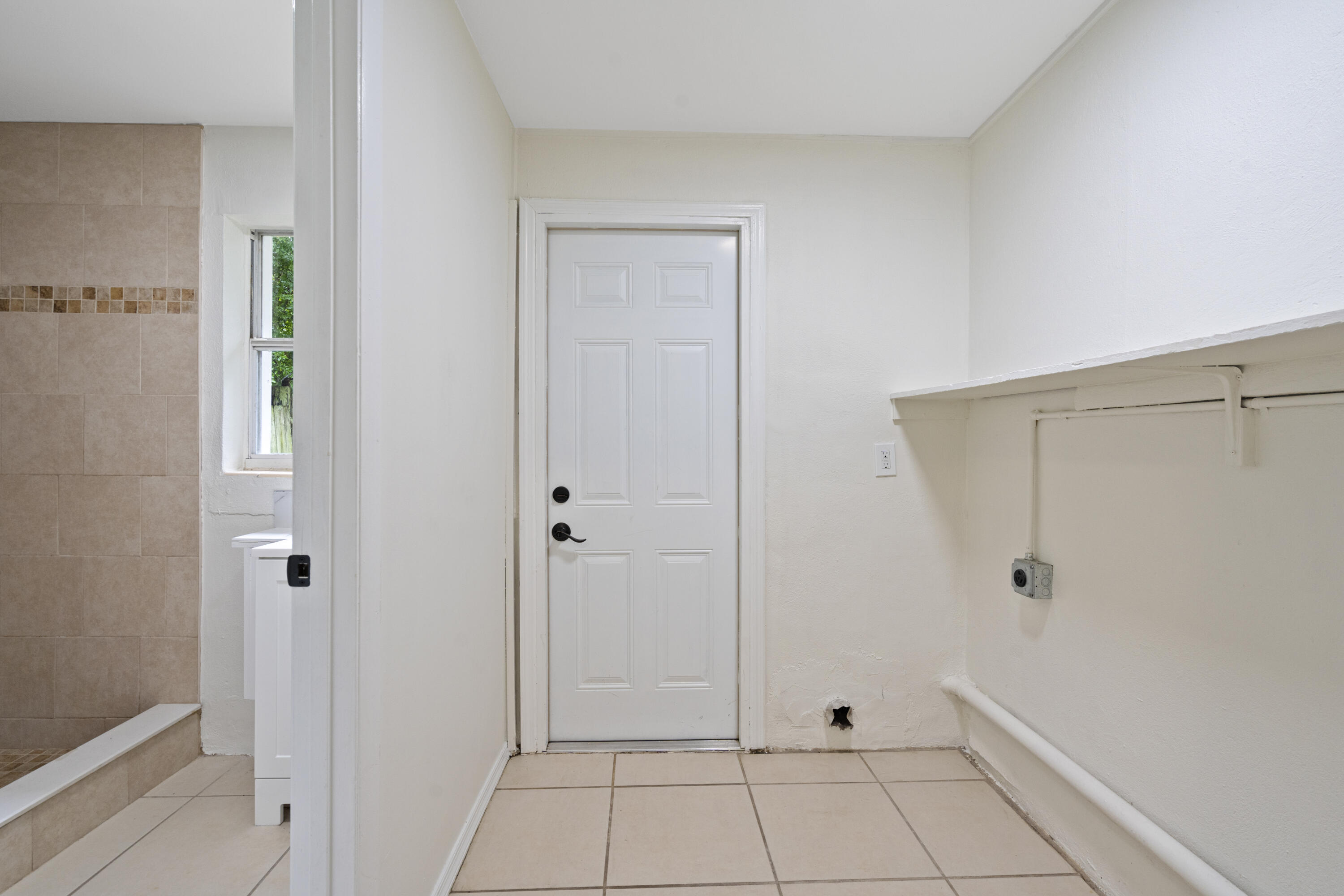 995 Bevis Road Merritt Island, FL 32953 - Photo 28 of 38 Utility Room