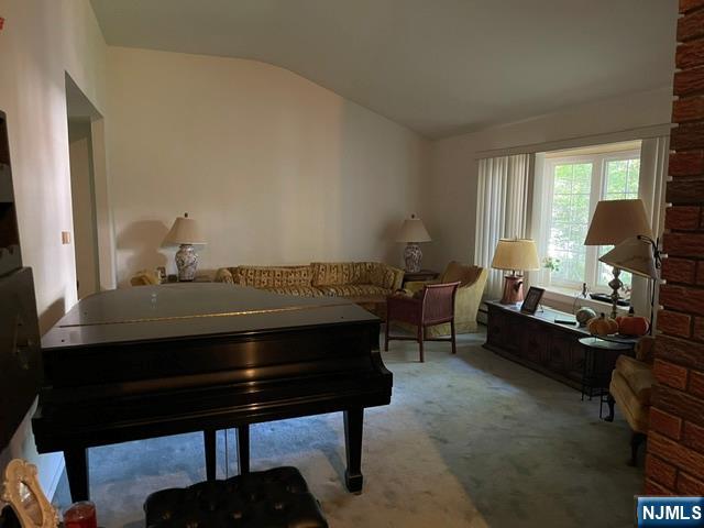 68 Dartmouth Road Wayne, NJ 07470 - Photo 2 of 7