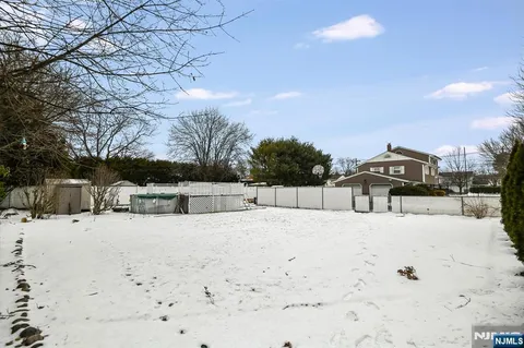 $799,000 | 2 Eden Place, Wayne, NJ 07470