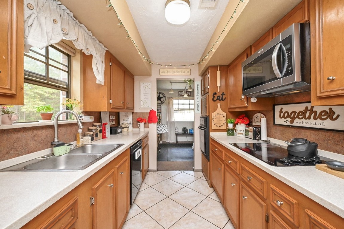 23111 Baneberry Road Magnolia, TX 77355 - Photo 12 of 32