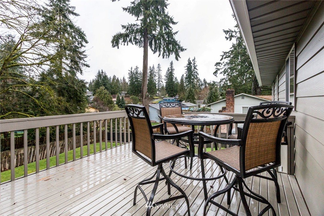 428 218th Street Southwest Bothell, WA 98021 - Photo 20 of 25