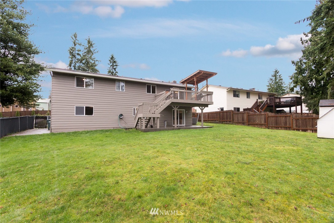 428 218th Street Southwest Bothell, WA 98021 - Photo 22 of 25