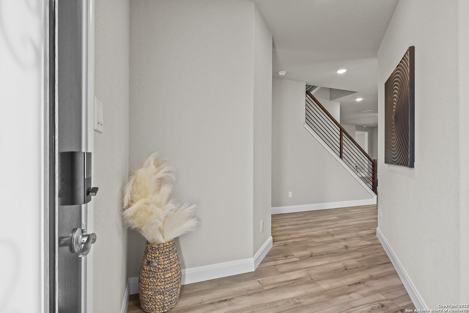 283 Jereth Crossing Castroville, TX 78009 - Photo 5 of 42