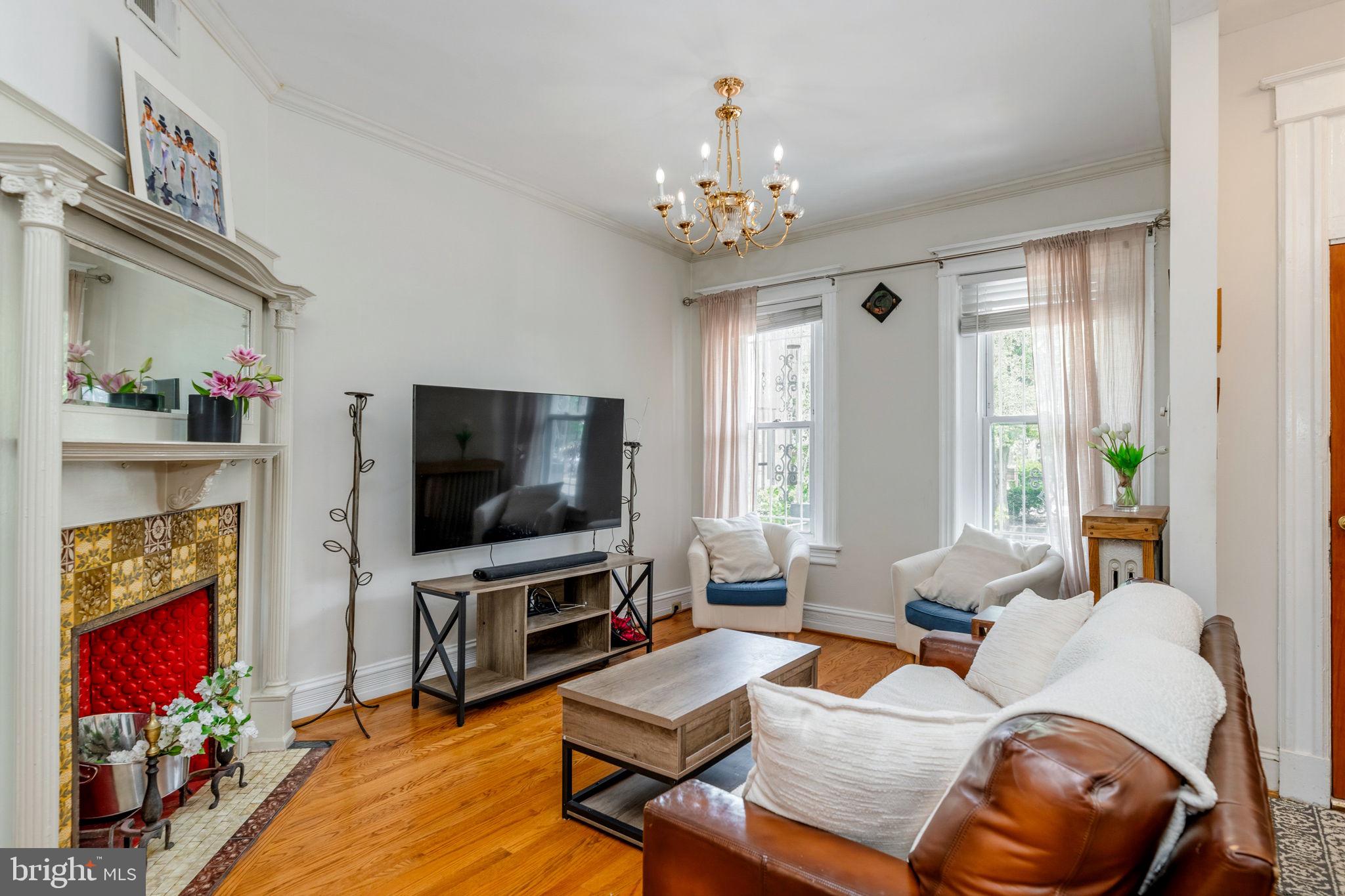 1221 E Street Southeast Washington, DC 20003 - Photo 9 of 62
