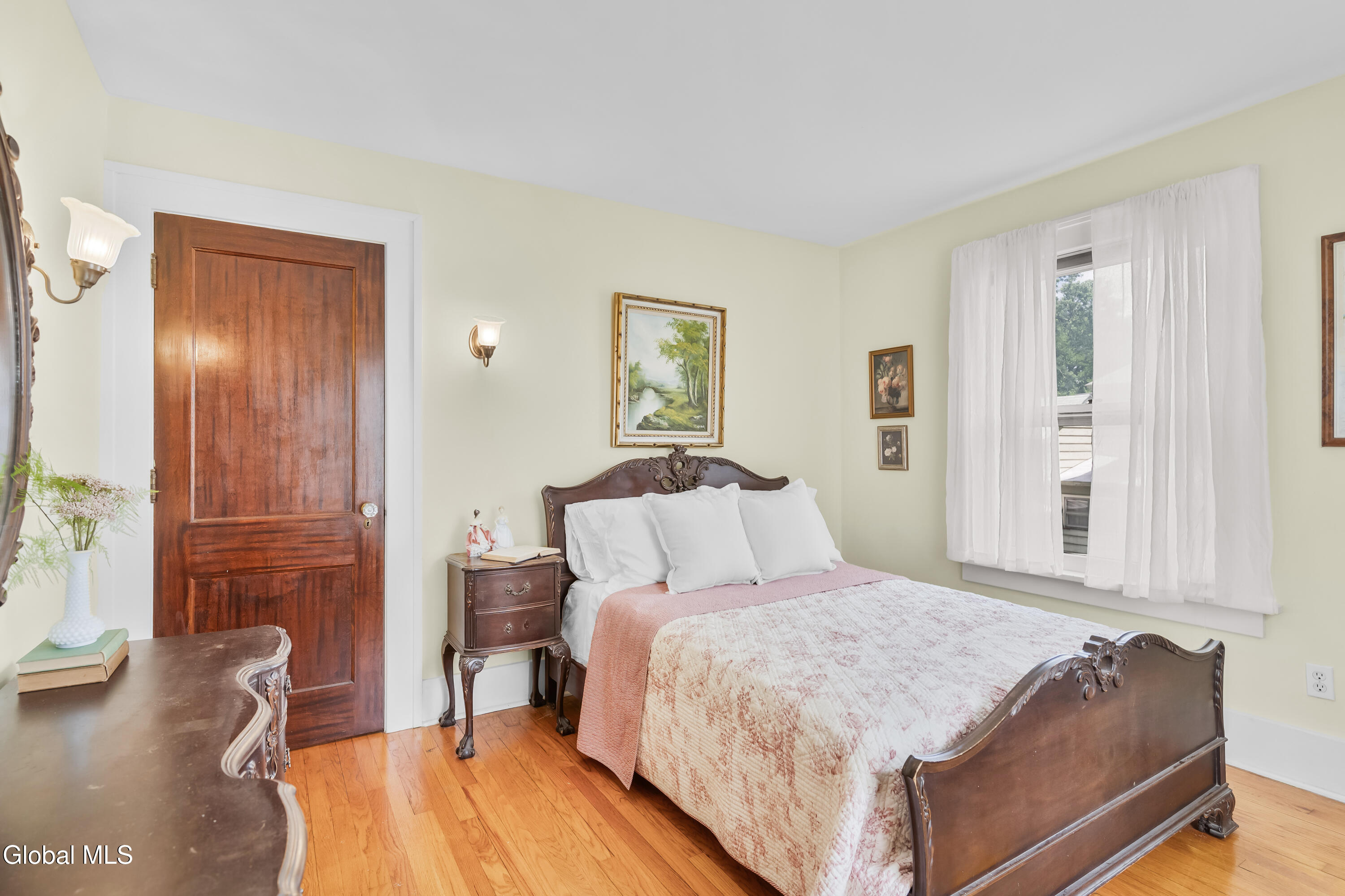 1101 Ardsley Road Schenectady, NY 12308 - Photo 27 of 41 EMO06992