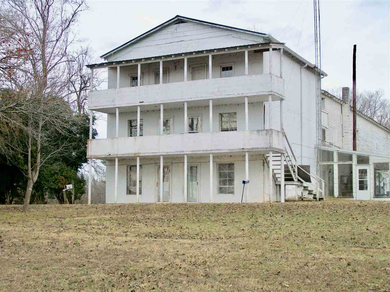 92 Logan Loop Finger, TN 38334 - Photo 1 of 25