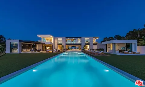 $22,850,000 | 6889 Dume Drive, Malibu, CA 90265