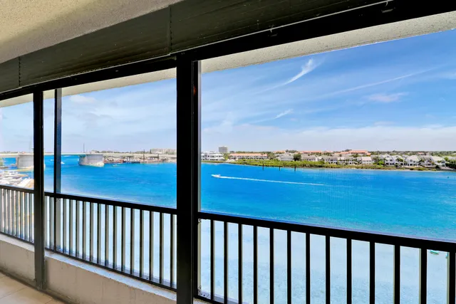 $895,000 | 1542 Jupiter Cove Drive, Unit 602C, Jupiter, FL 33469